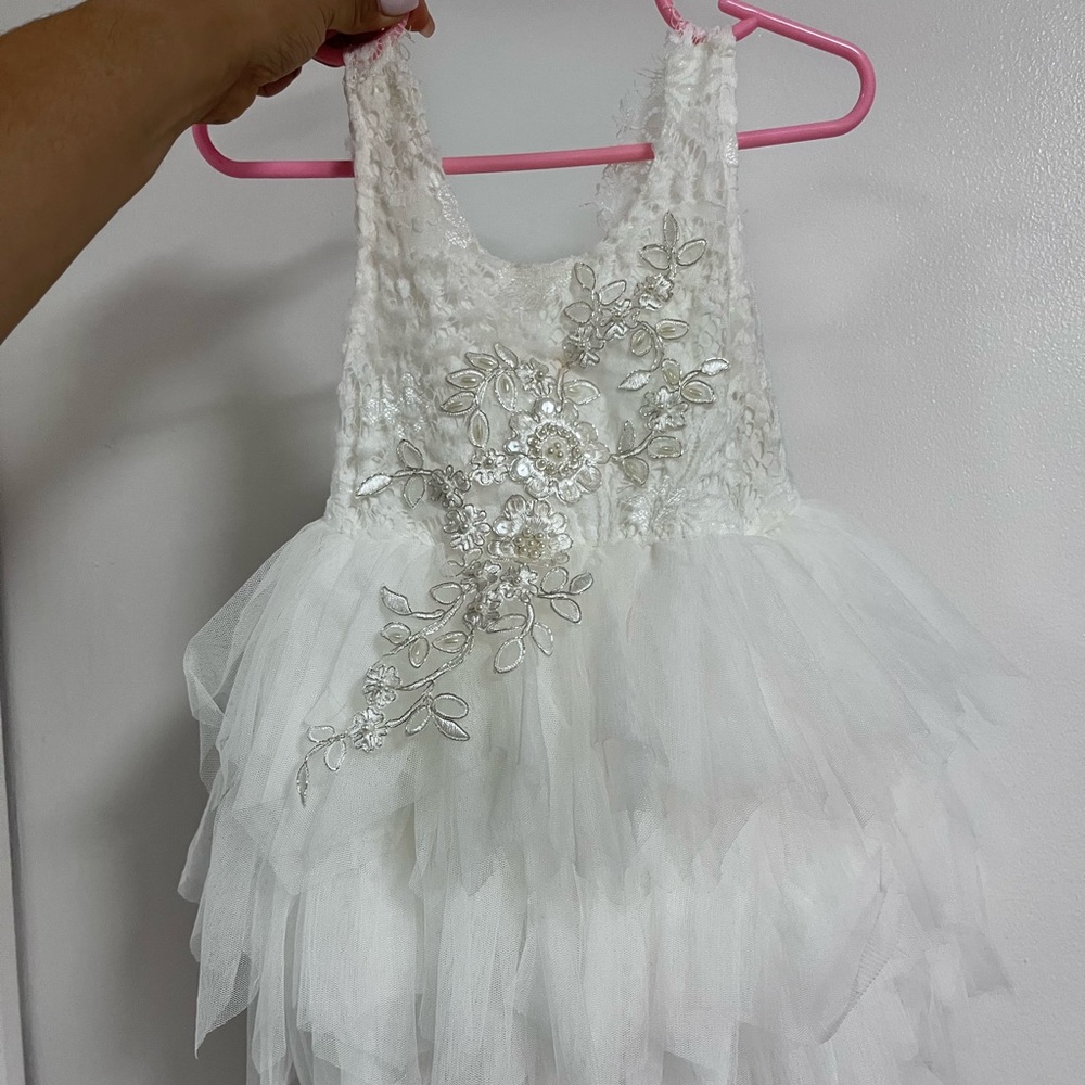 Beautiful toddler dress 😍😍